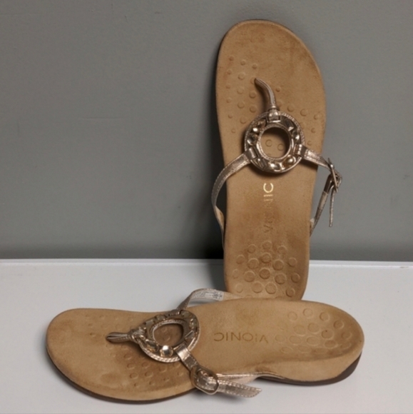Vionic Ricci Gold Orthotic Sandals Size 9 - Picture 2 of 3